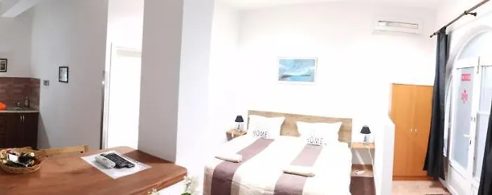 Opus One - Private Parking Dubrovnik