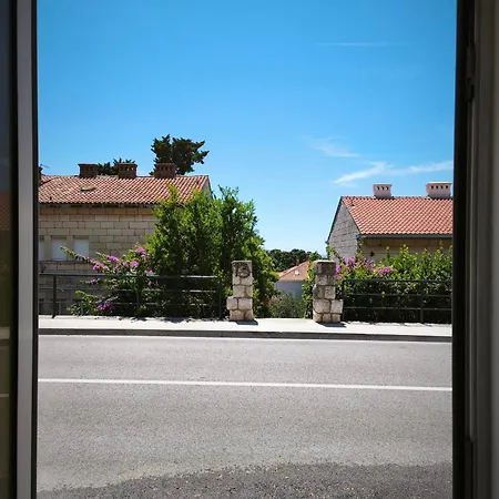Opus One - Private Parking * Ragusa