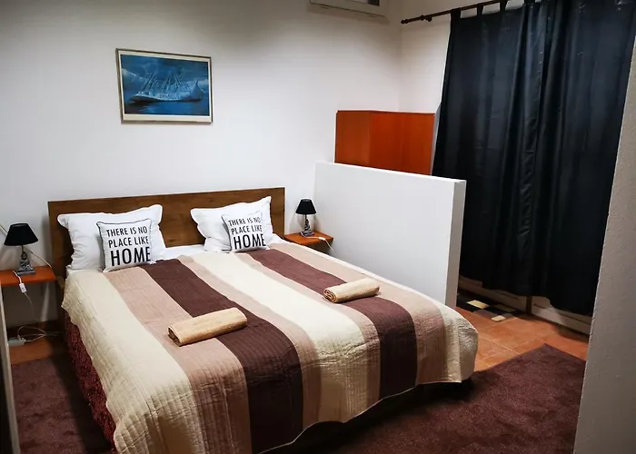 Opus One - Private Parking Ragusa