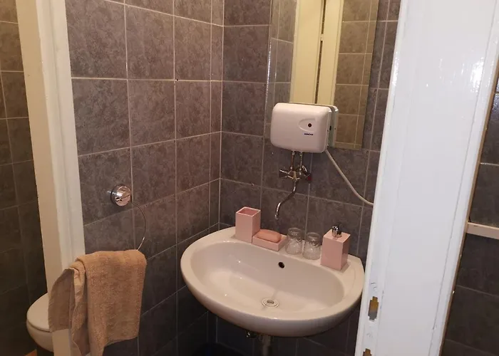 Opus One - Private Parking